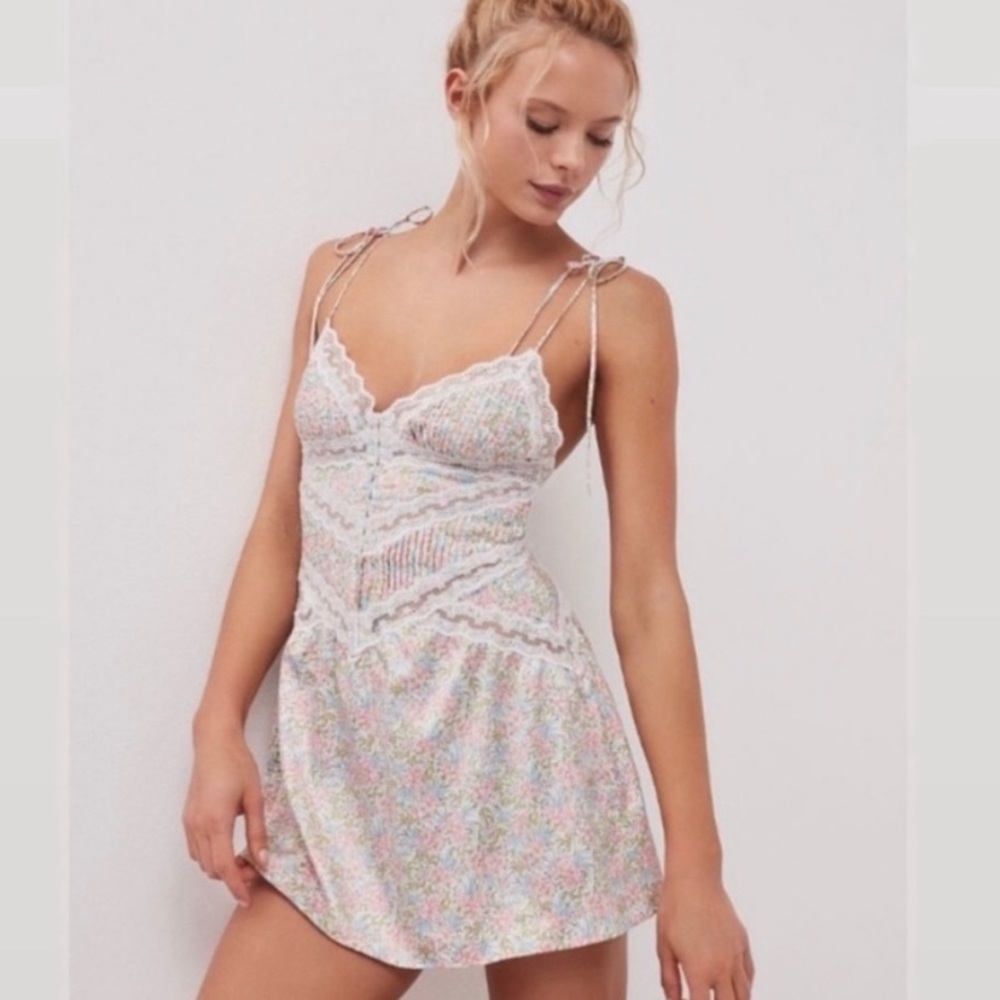 for love and lemons Farrah slip dress - size s